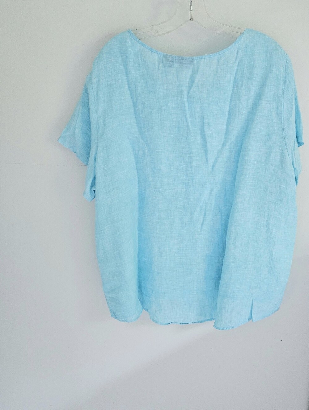 Tahari Linen Plus Size Aqua Blouse - Picture 4 of 4